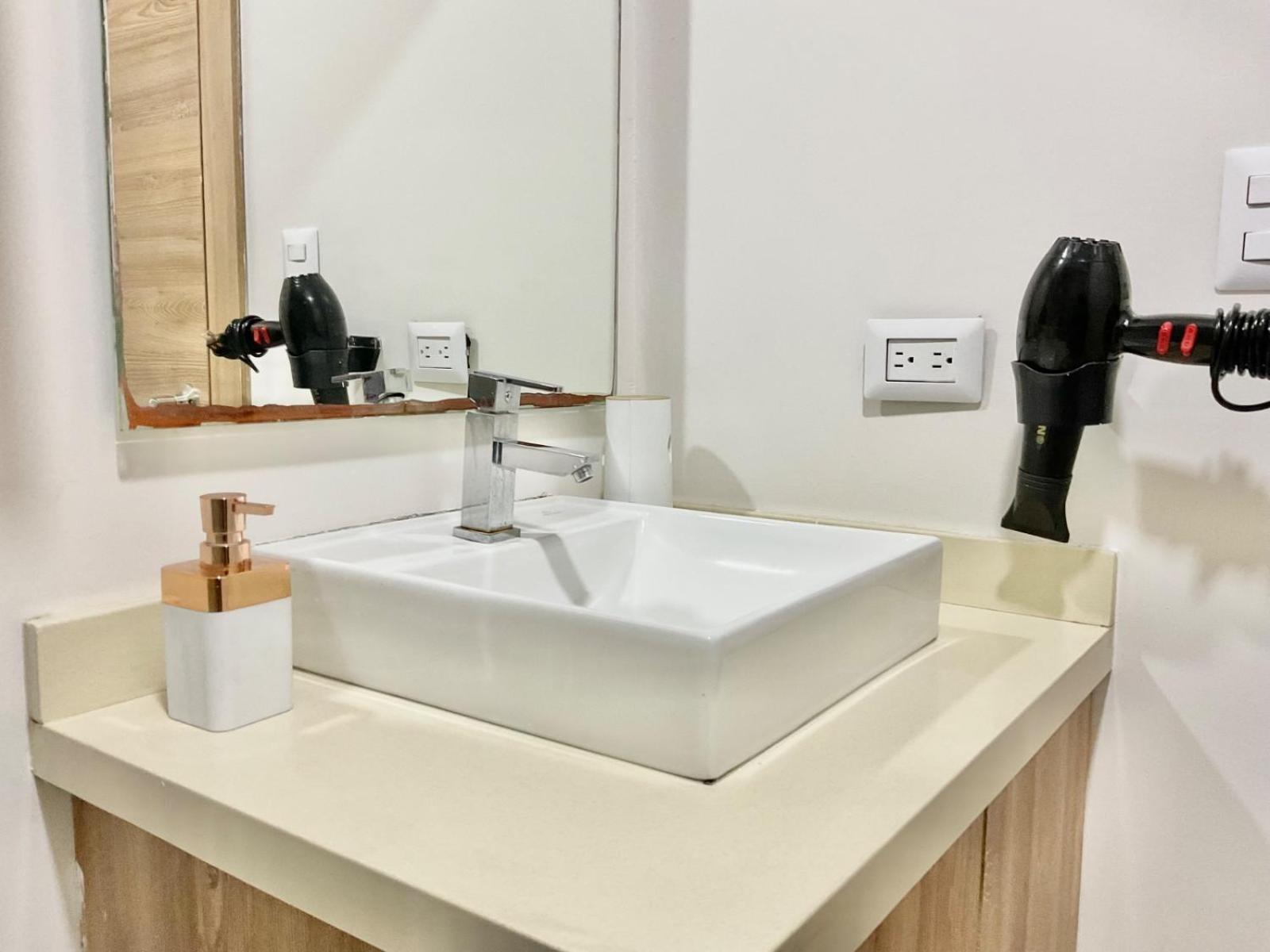 Bristo Parc - Apartments&suites - Centro De Apartamento Cuenca